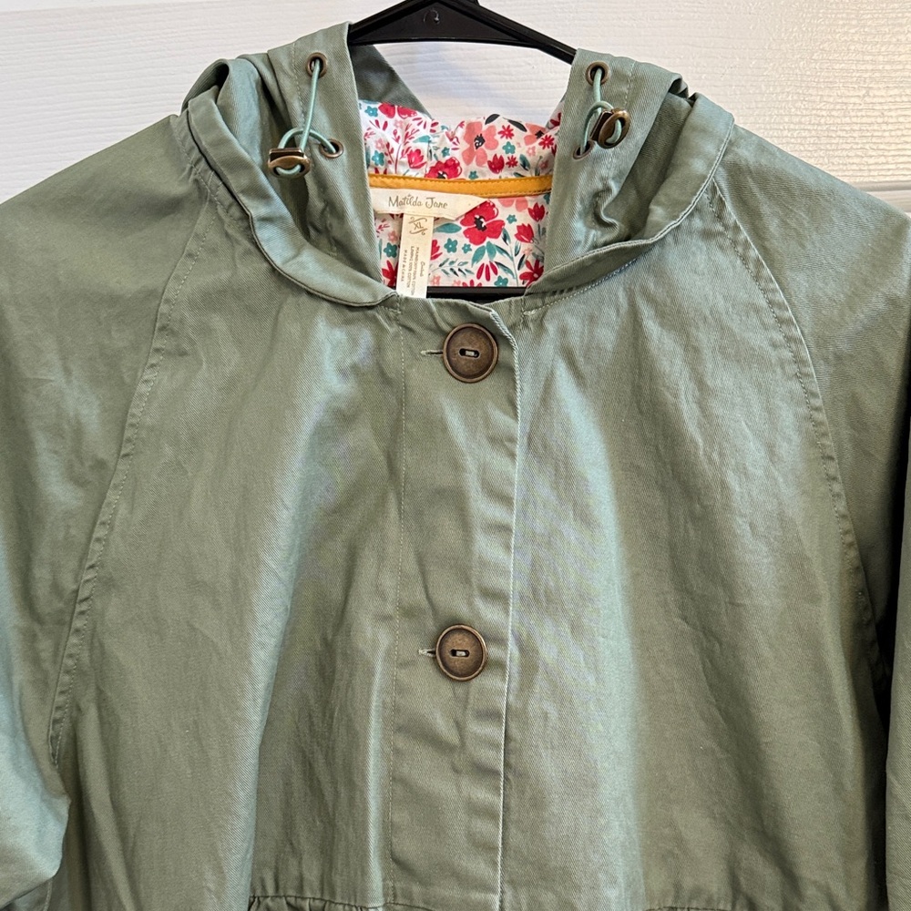 MATILDA JANE Wilderness Rain
Jacket / Floral Lining - Picture 8 of 14